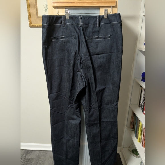 NWT NY& Company Flat Front Pockets Straight Leg Pants Career Casual Lightweight - Picture 2 of 4